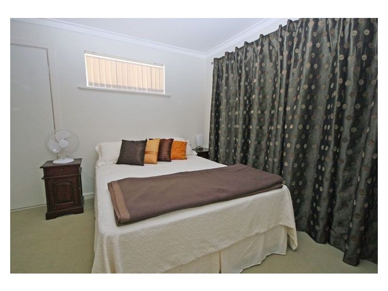 117 McLarty Road, Halls Head WA 6210