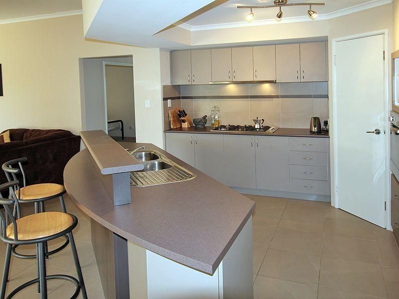 11 Breynia Link, Halls Head WA 6210