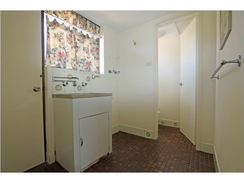 7/35A Halls Head Parade, Halls Head WA 6210