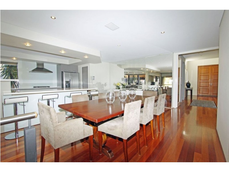18 Amity Cove, Halls Head WA 6210