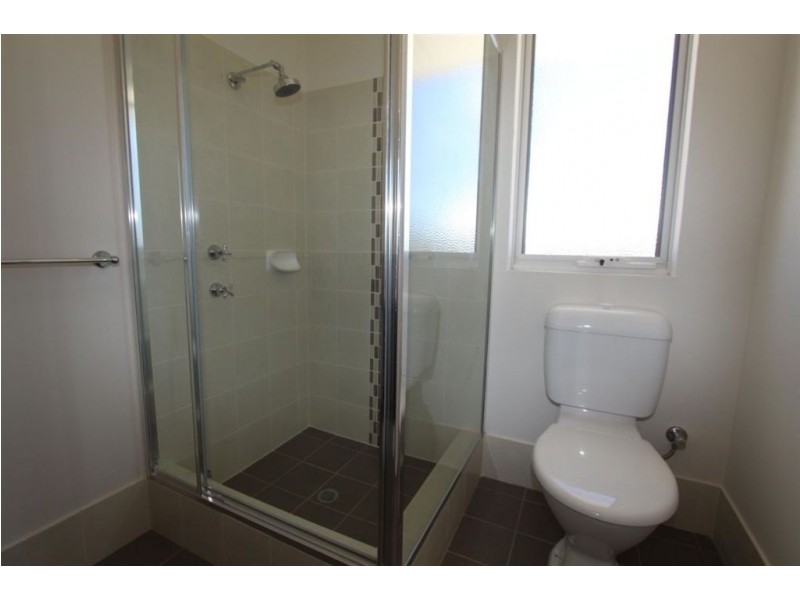 11 Cooeyup Close, Ravenswood WA 6208