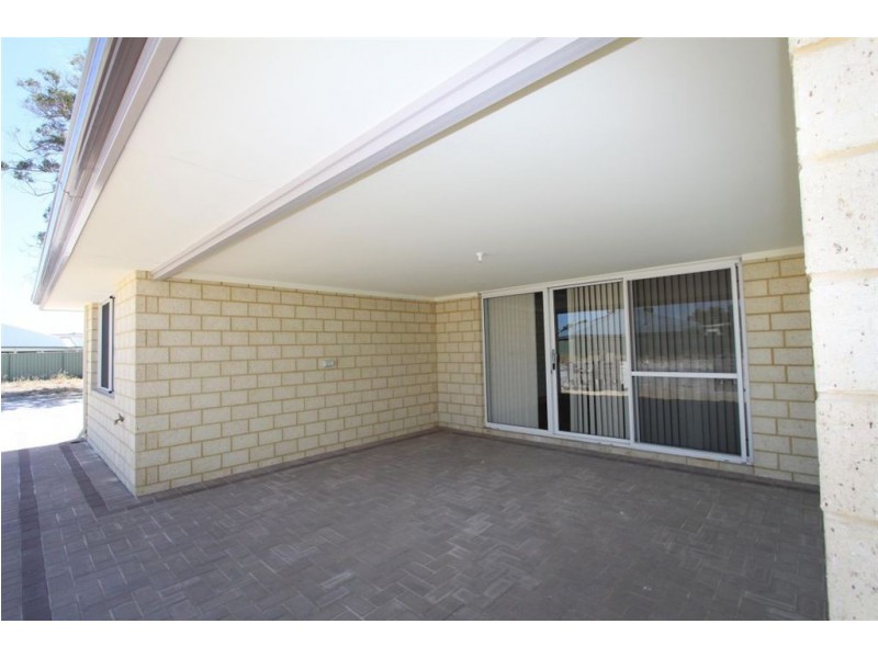 11 Cooeyup Close, Ravenswood WA 6208