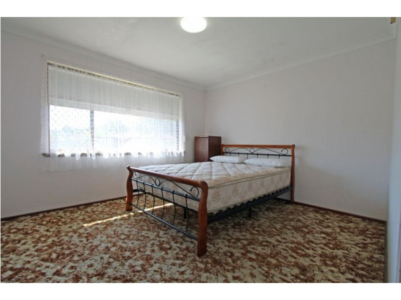 25 Hennessy Place, Mandurah WA 6210