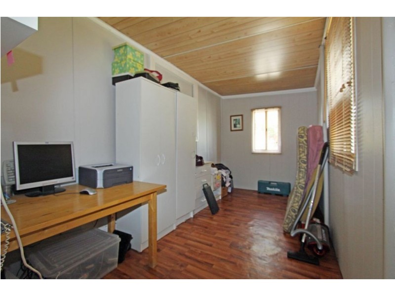 2/27A King Drive, Wannanup WA 6210