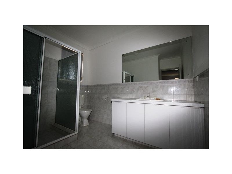 A/50 Halls Head Pde, Halls Head WA 6210