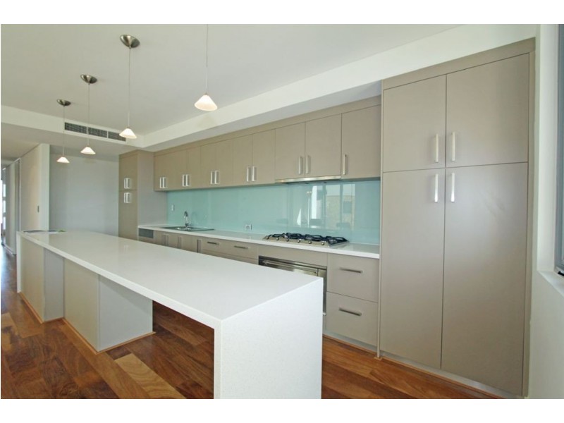 21 Tradewinds Retreat, Dudley Park WA 6210