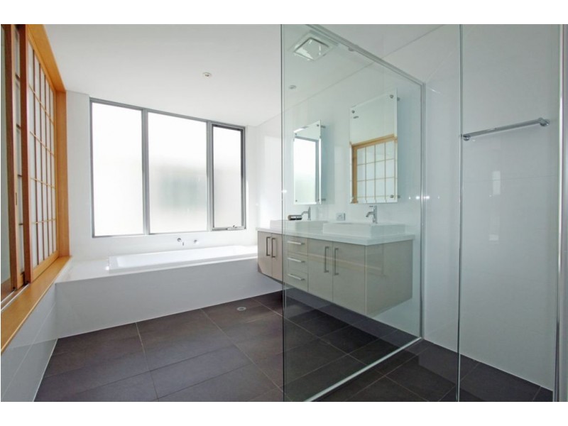 21 Tradewinds Retreat, Dudley Park WA 6210