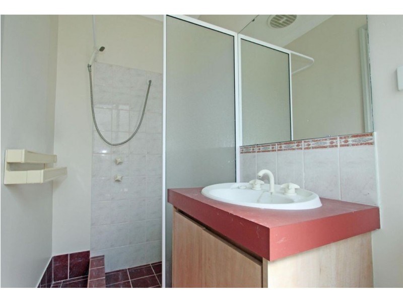 2 Jovan Place, Greenfields WA 6210