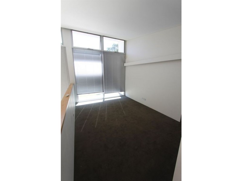 7 Prestwick Green, Meadow Springs WA 6210