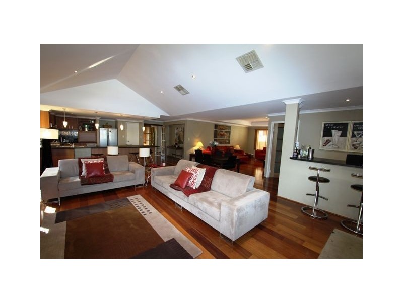 50 Murray Waters Blvd, South Yunderup WA 6208