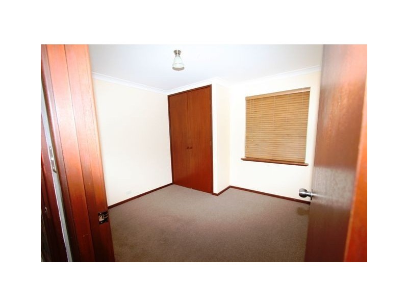 23 Carina Circle, Halls Head WA 6210