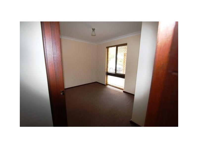 23 Carina Circle, Halls Head WA 6210