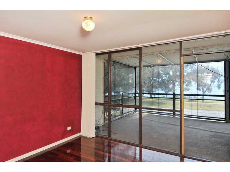 40 Peel Parade, Coodanup WA 6210