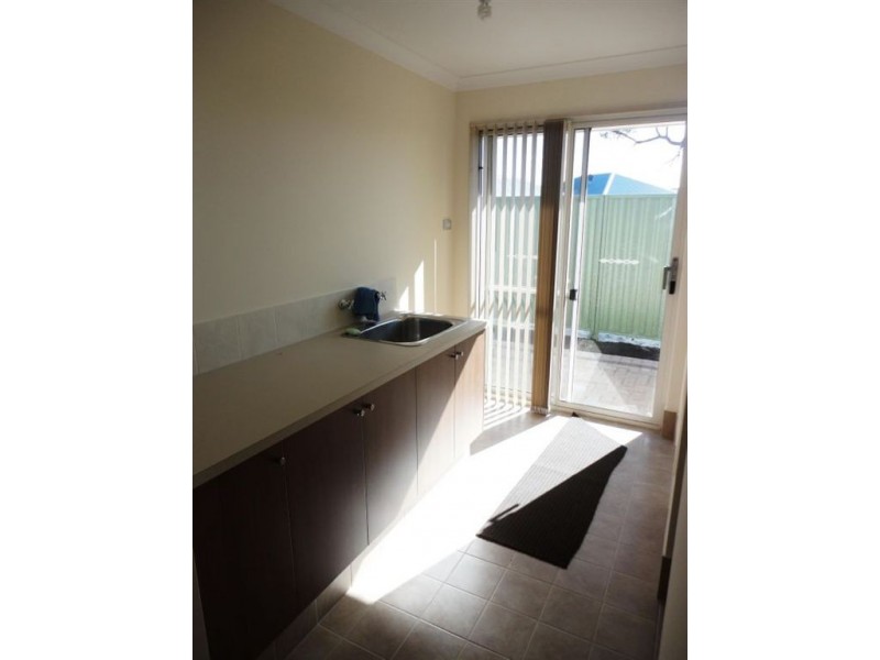 11 Cooeyup Close, Ravenswood WA 6208