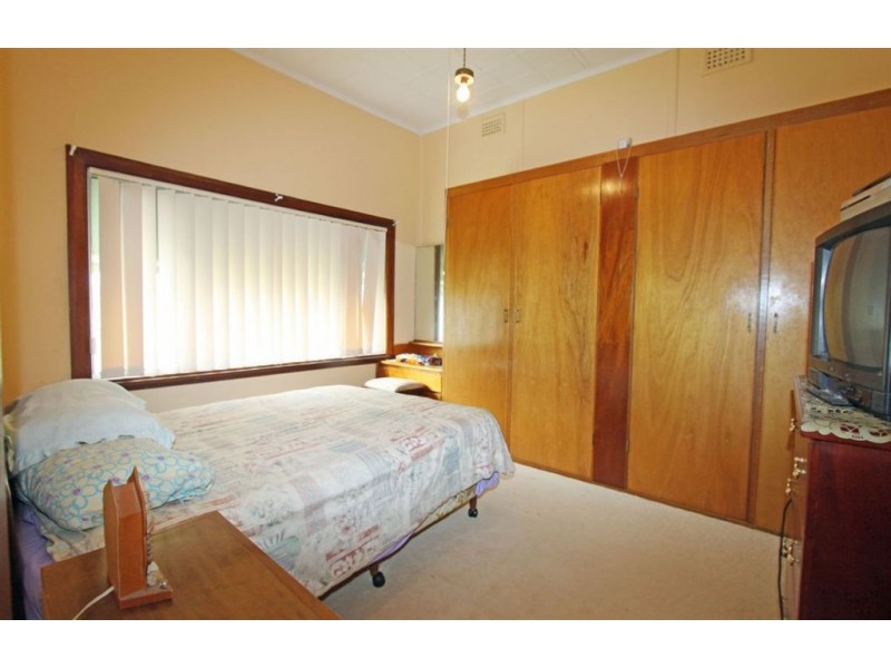 78 Mary Street, Halls Head WA 6210