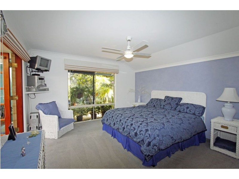 32 Dorothy Ave, Falcon WA 6210