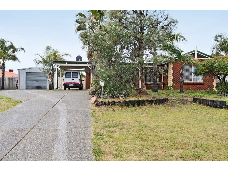 54 Cambridge Drive, Greenfields WA 6210