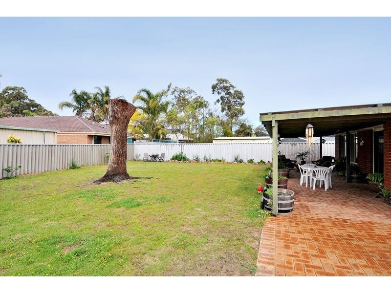 54 Cambridge Drive, Greenfields WA 6210