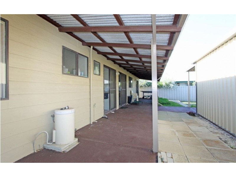 3 King Drive, Wannanup WA 6210