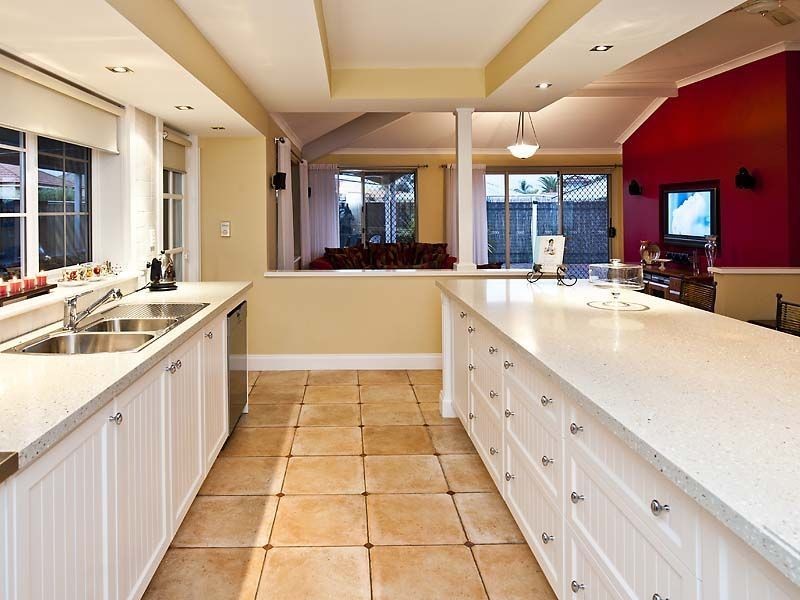 15 Ronsard Drive, San Remo WA 6210