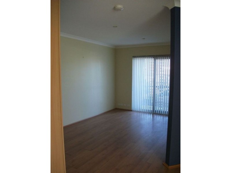 1/24 Davey Street, Mandurah WA 6210