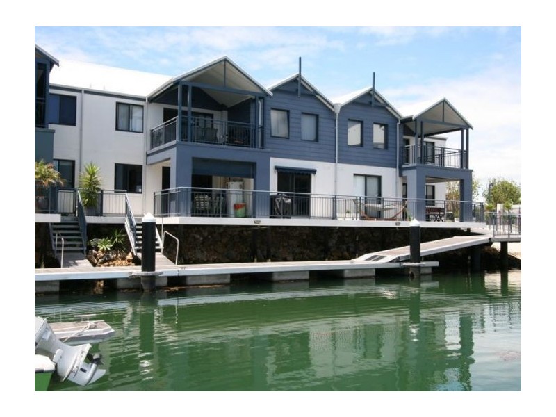 21/206 Mary Street, Halls Head WA 6210