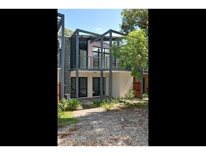 8 Golfers Retreat, Halls Head WA 6210