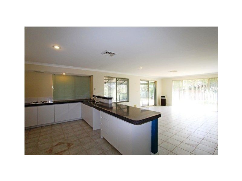 5 Yalgor Heights, Dawesville WA 6211