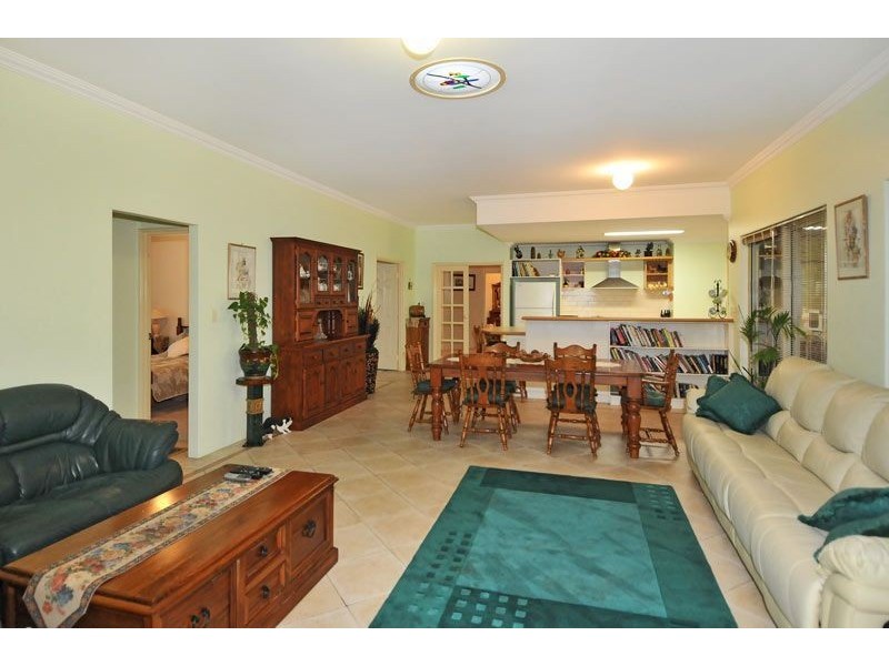 59 Silverton Crescent, Erskine WA 6210