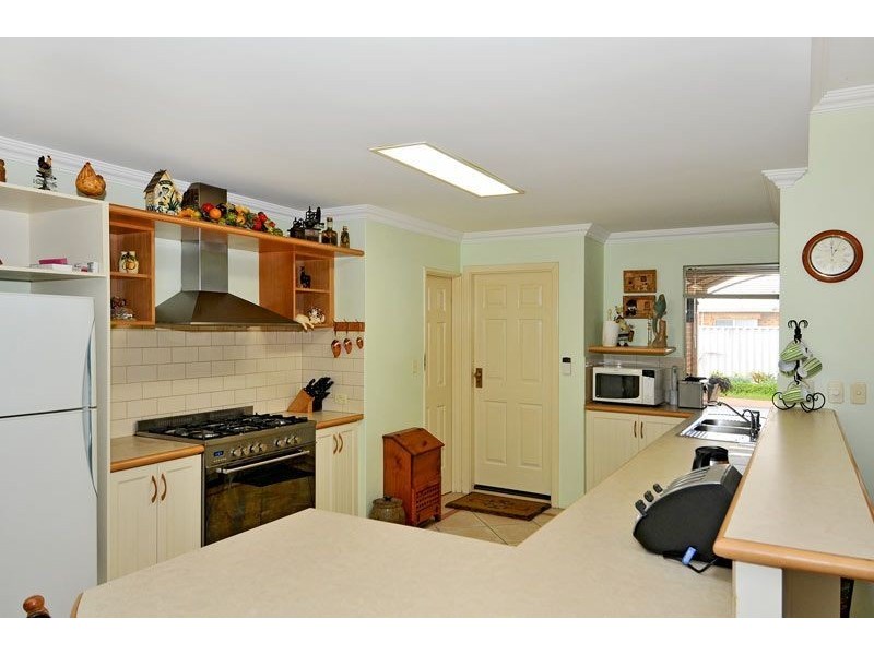 59 Silverton Crescent, Erskine WA 6210