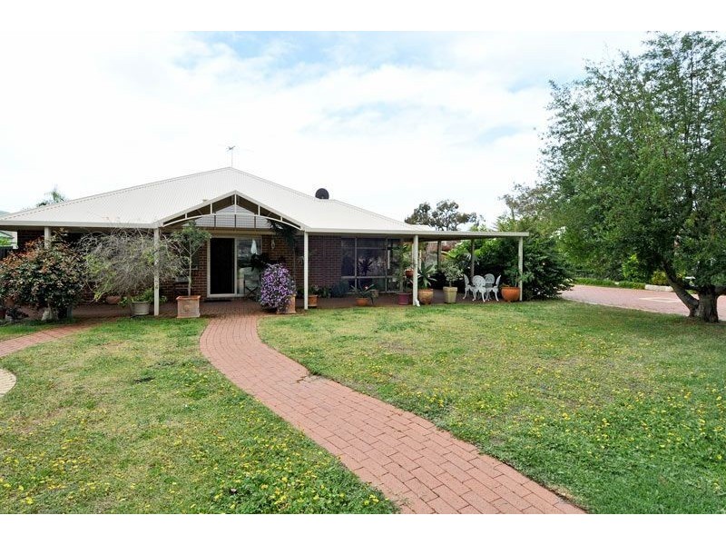 59 Silverton Crescent, Erskine WA 6210