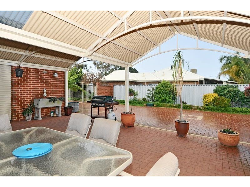 59 Silverton Crescent, Erskine WA 6210