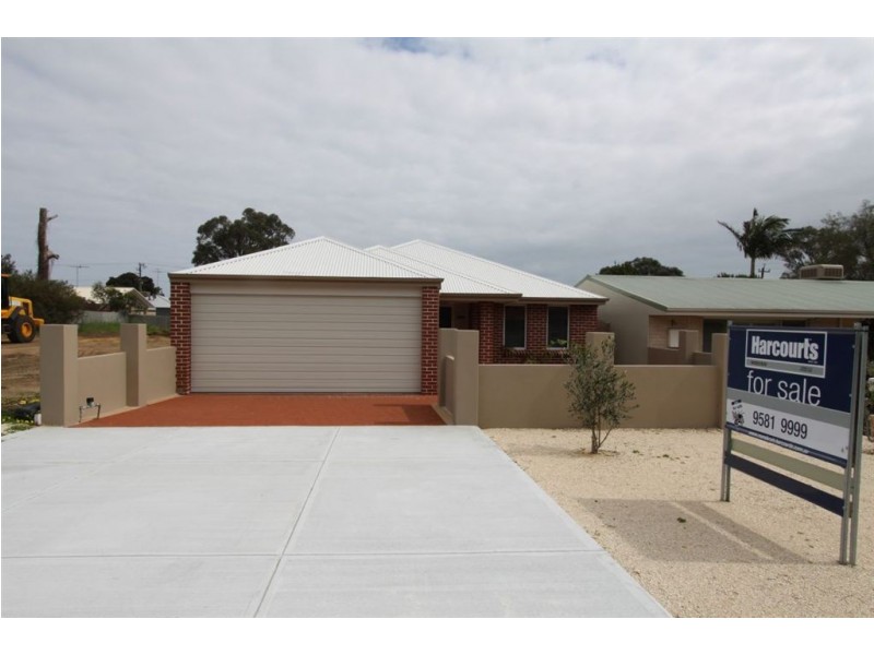 2/35A Karrul Way, Greenfields WA 6210