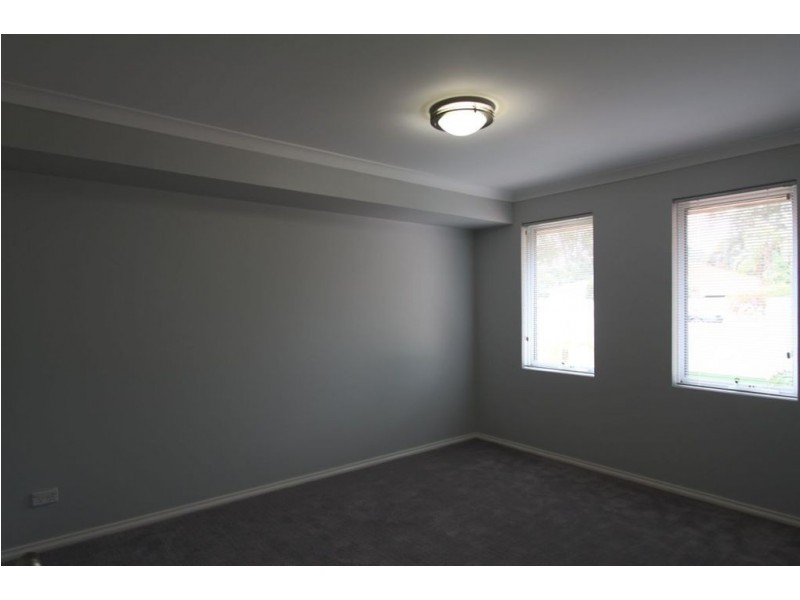 2/35A Karrul Way, Greenfields WA 6210