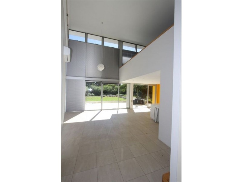 7 Prestwick Green, Meadow Springs WA 6210