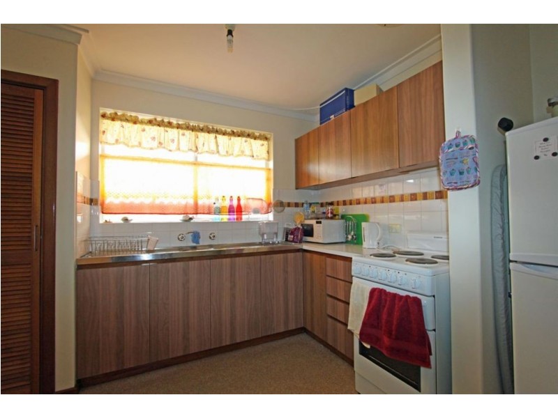 32 Eacott Street, Mandurah WA 6210
