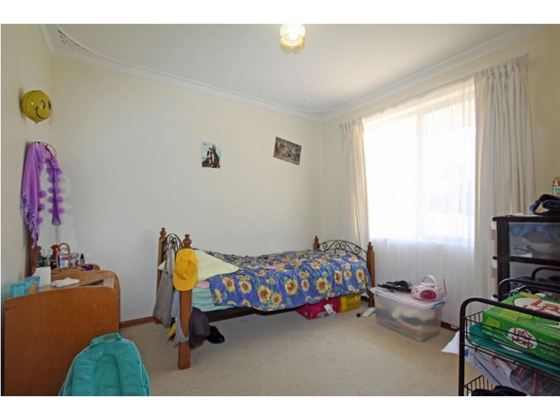 32 Eacott Street, Mandurah WA 6210
