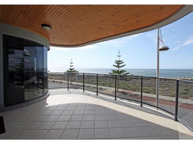3/55 Breakwater Parade, Mandurah WA 6210