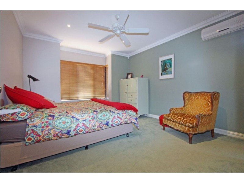 17B Mercedes Avenue, Falcon WA 6210