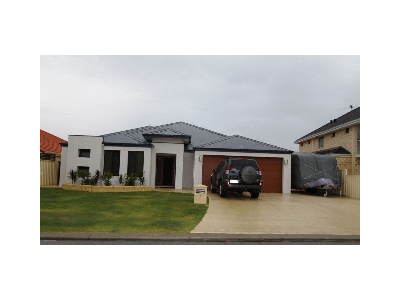 7 Podman Turn, Madora Bay WA 6210