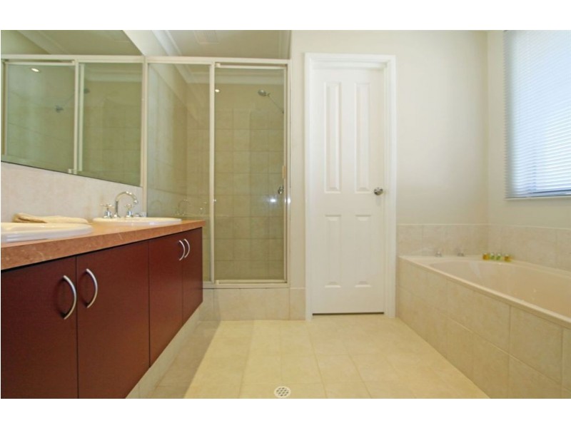 16 Walpole Way, Erskine WA 6210