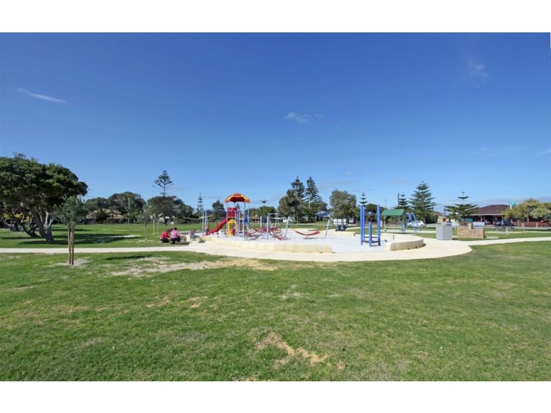 5A Sabina Drive, Madora Bay WA 6210