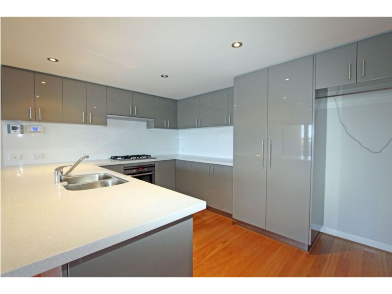 3/3 Galileo Loop, Mandurah WA 6210