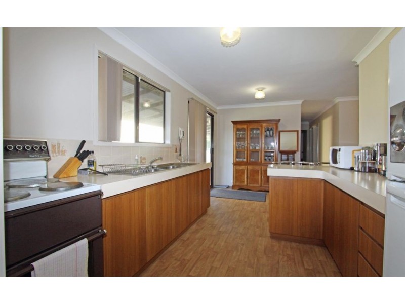 3 King Drive, Wannanup WA 6210