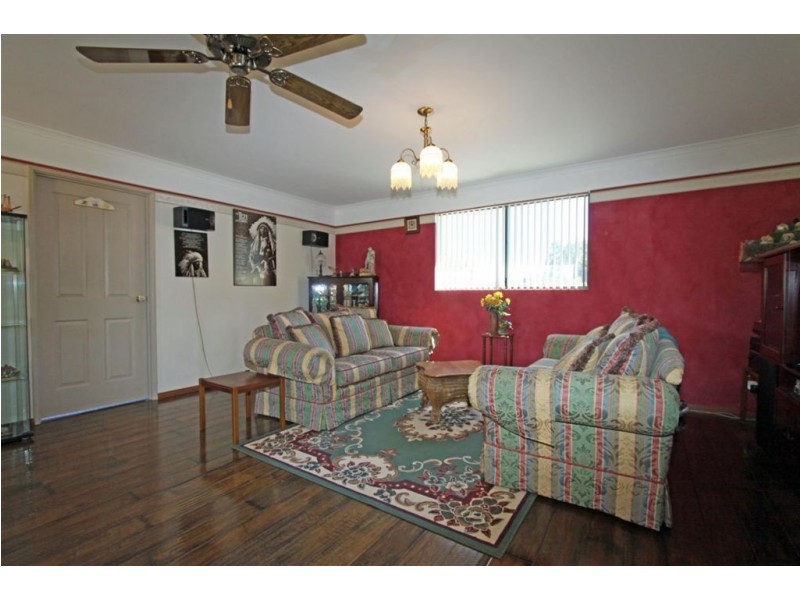 231 Birch Drive, Birchmont WA 6214