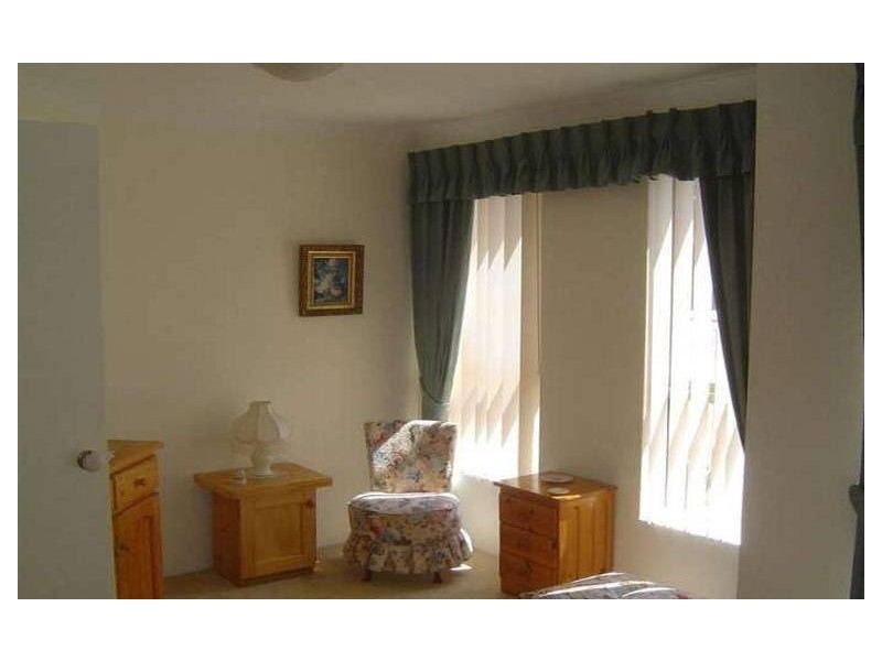 28 Ravensdale Drive, Dudley Park WA 6210