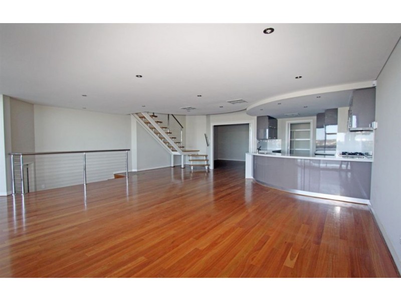 8/3 Galileo Loop, Mandurah WA 6210