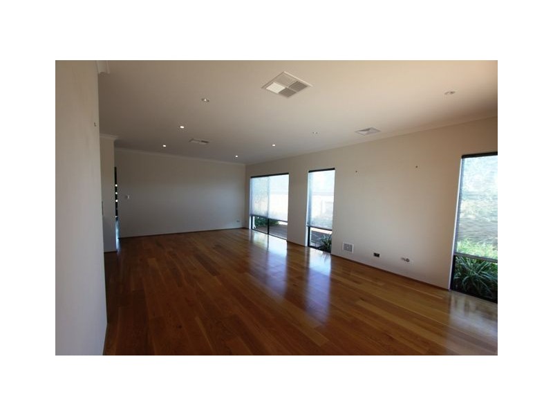 66 Sticks Blvd, Erskine WA 6210