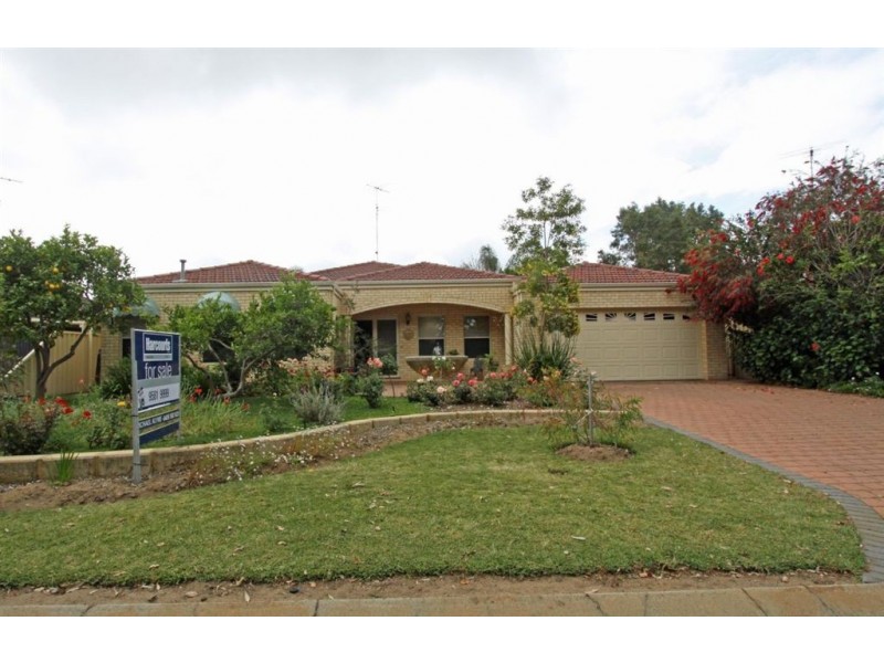 33 Willoughbridge Crescent, Erskine WA 6210