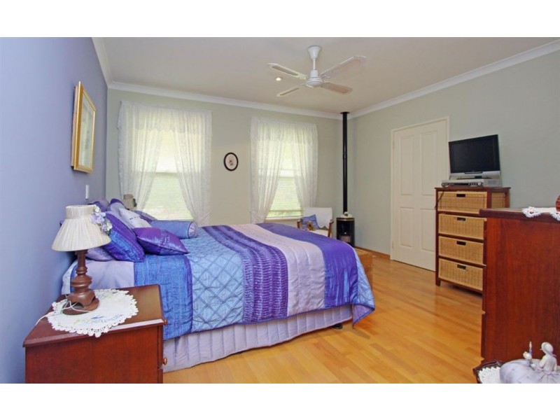 33 Willoughbridge Crescent, Erskine WA 6210